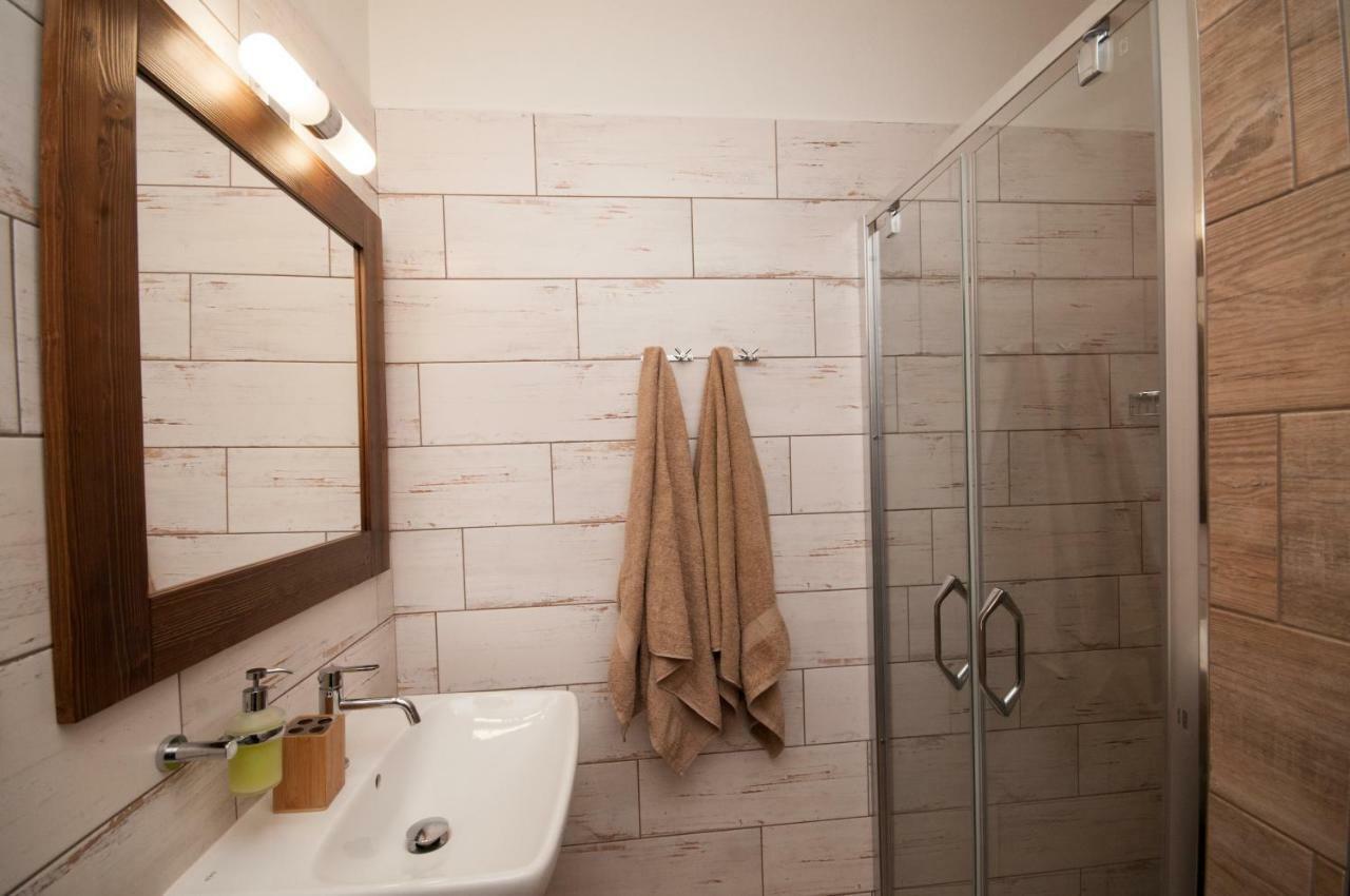 Apartmany Biela Put - Jasna Nr. 3 เดมานอฟสกา โดลินา ภายนอก รูปภาพ